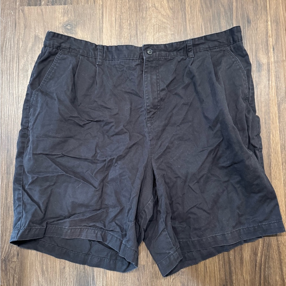 Covington Men's Dark Gray Flat Front Shorts